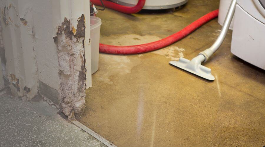 Why choose SurgeCore Crew for water damage restoration in Oxnard